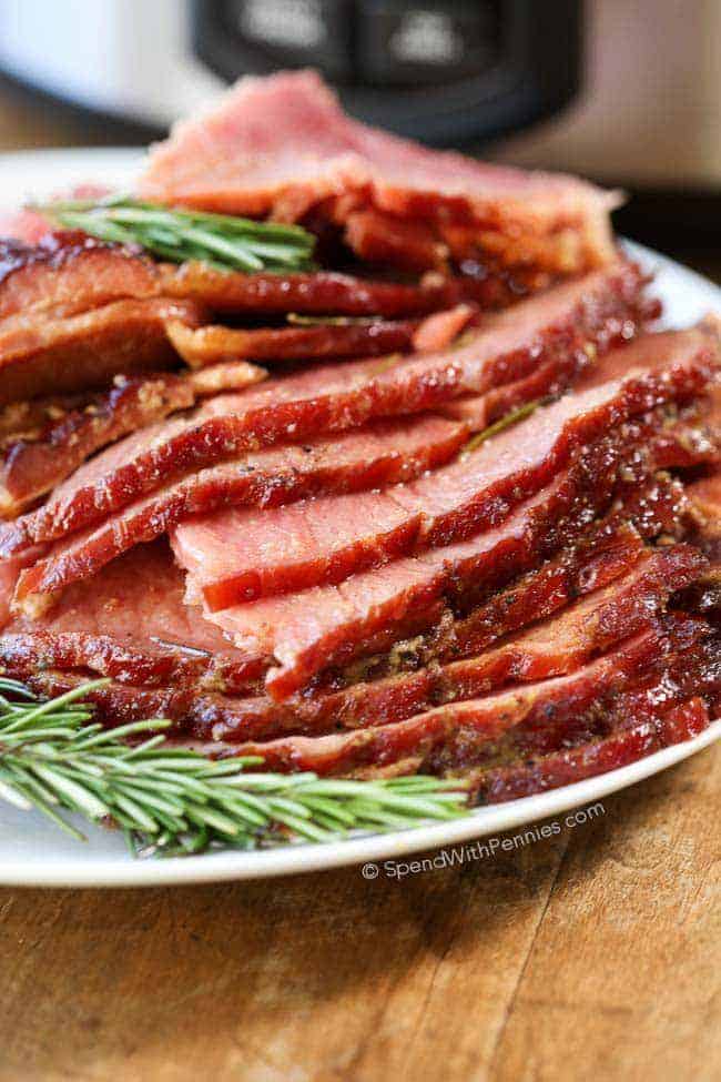 Crock Pot Ham {Facile pasto festivo!}