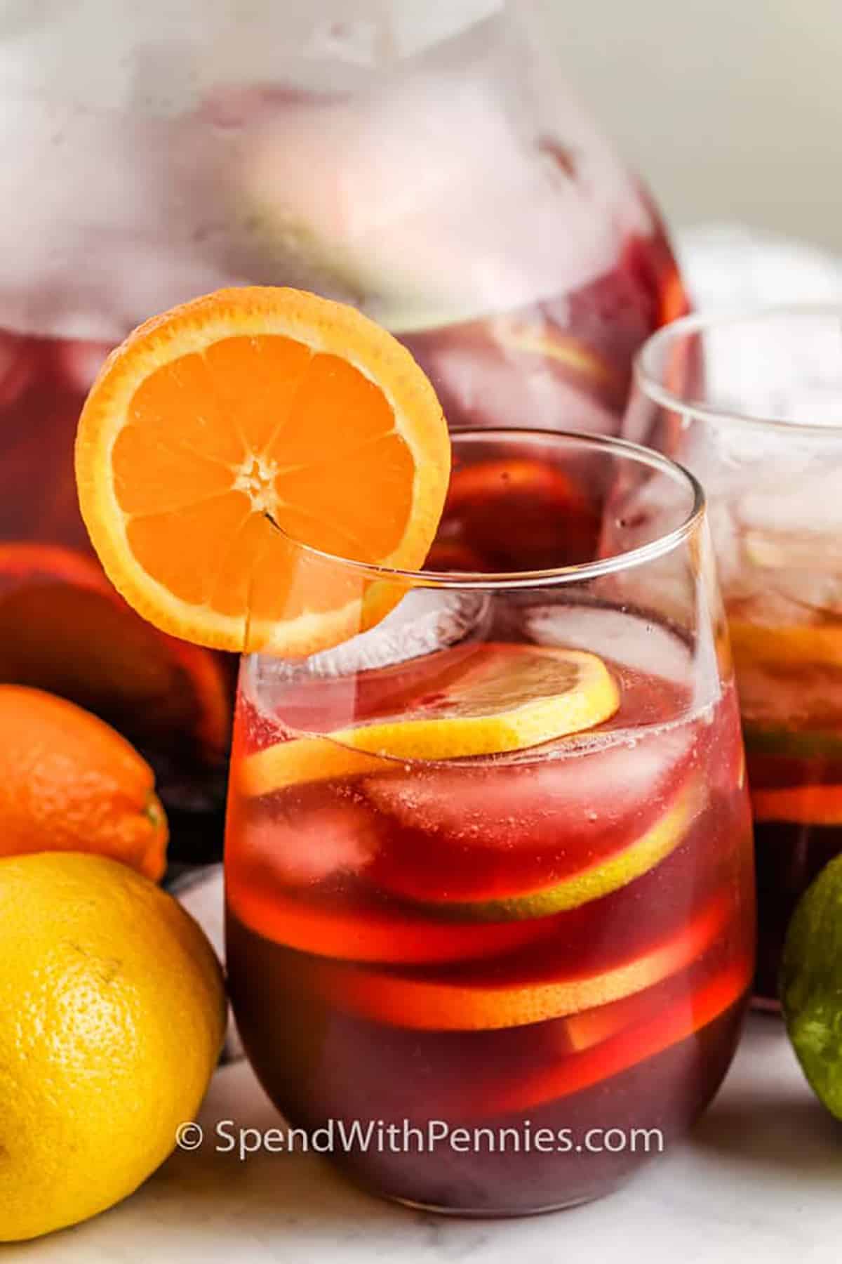 Sangria rossa facile – spendi con pochi centesimi